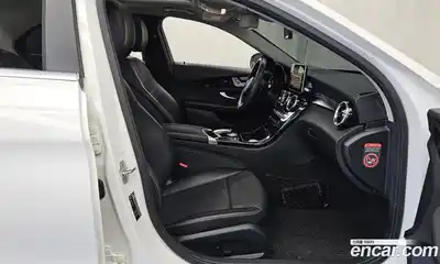 Mercedes-Benz C-Class 2016 2.0 Автомат в Москве № 160783, миниатюра 9