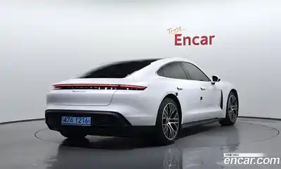 Porsche Taycan 2021 0.1 Автомат в Москве № 165344, миниатюра 11