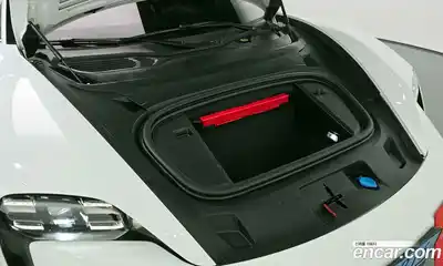 Porsche Taycan 2021 0.1 Автомат в Москве № 165344, миниатюра 4