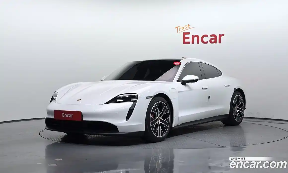 Porsche Taycan 2021 0.1 Автомат в Москве № 165344, фото 8