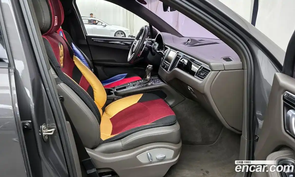 Porsche Macan 2015 3.0 Автомат в Москве № 165664, фото 11