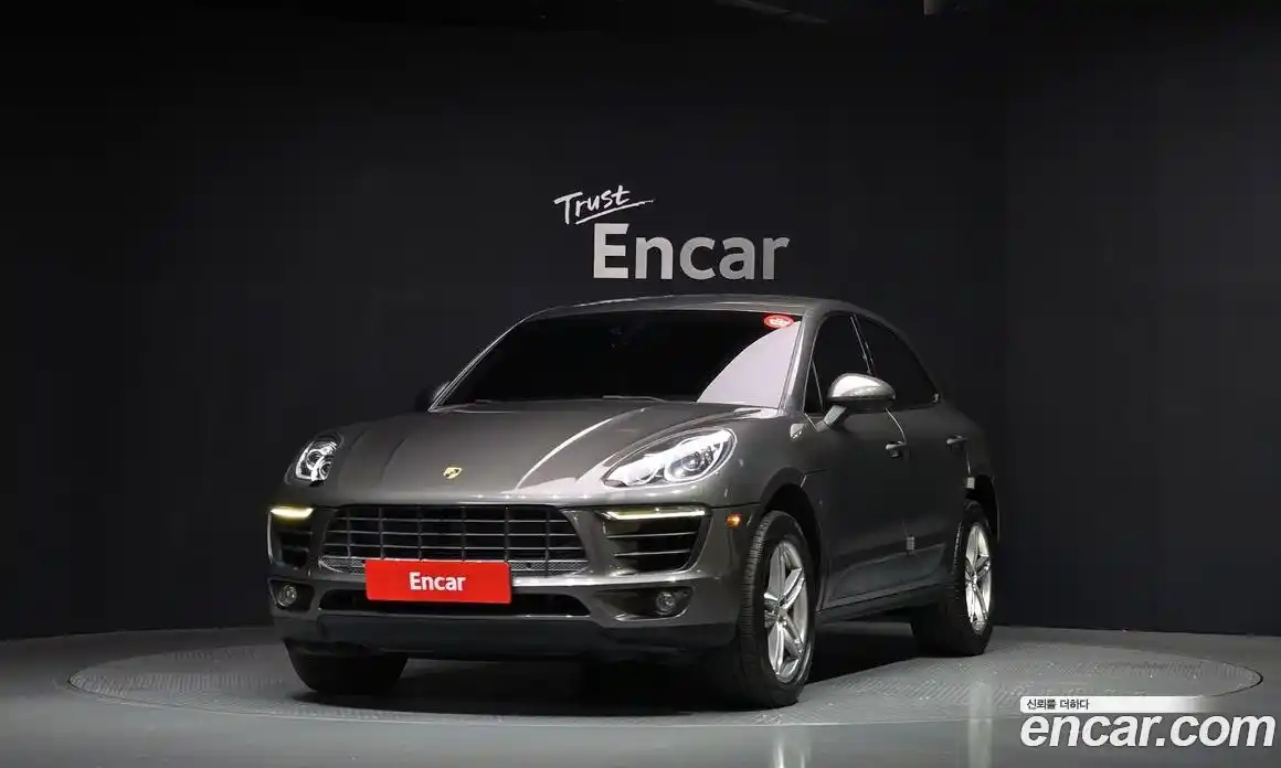 Porsche Macan 2015 3.0 Автомат в Москве № 165664, фото 16