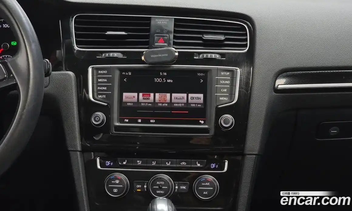 Volkswagen Golf 2016 1.4 Автомат в Москве № 169108, фото 6