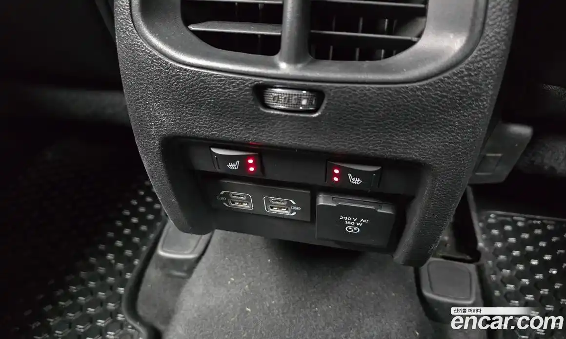 Jeep Cherokee 2021 3.2 Автомат в Москве № 169406, фото 1