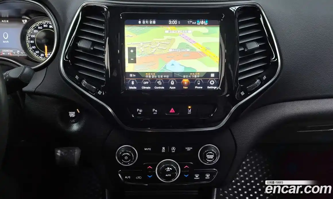 Jeep Cherokee 2021 3.2 Автомат в Москве № 169406, фото 17