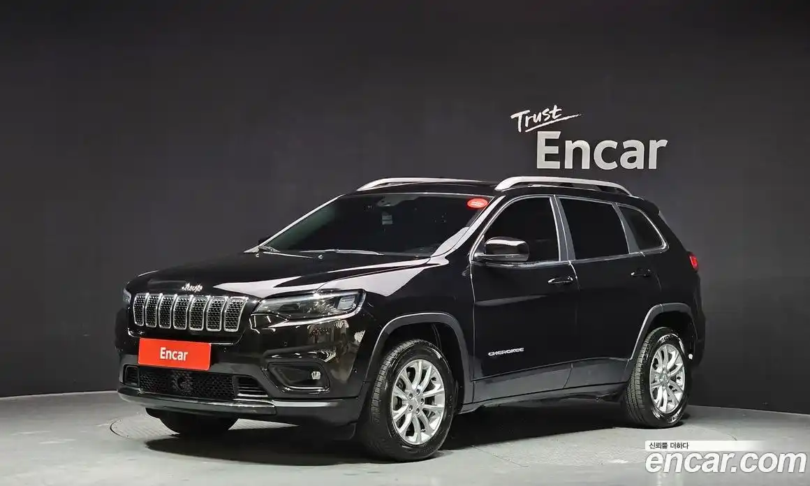 Jeep Cherokee 2019 2.4 Автомат в Москве № 169807, фото 8