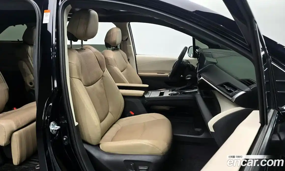 Toyota Sienna 2021 2.5 Автомат в Москве № 170229, фото 14