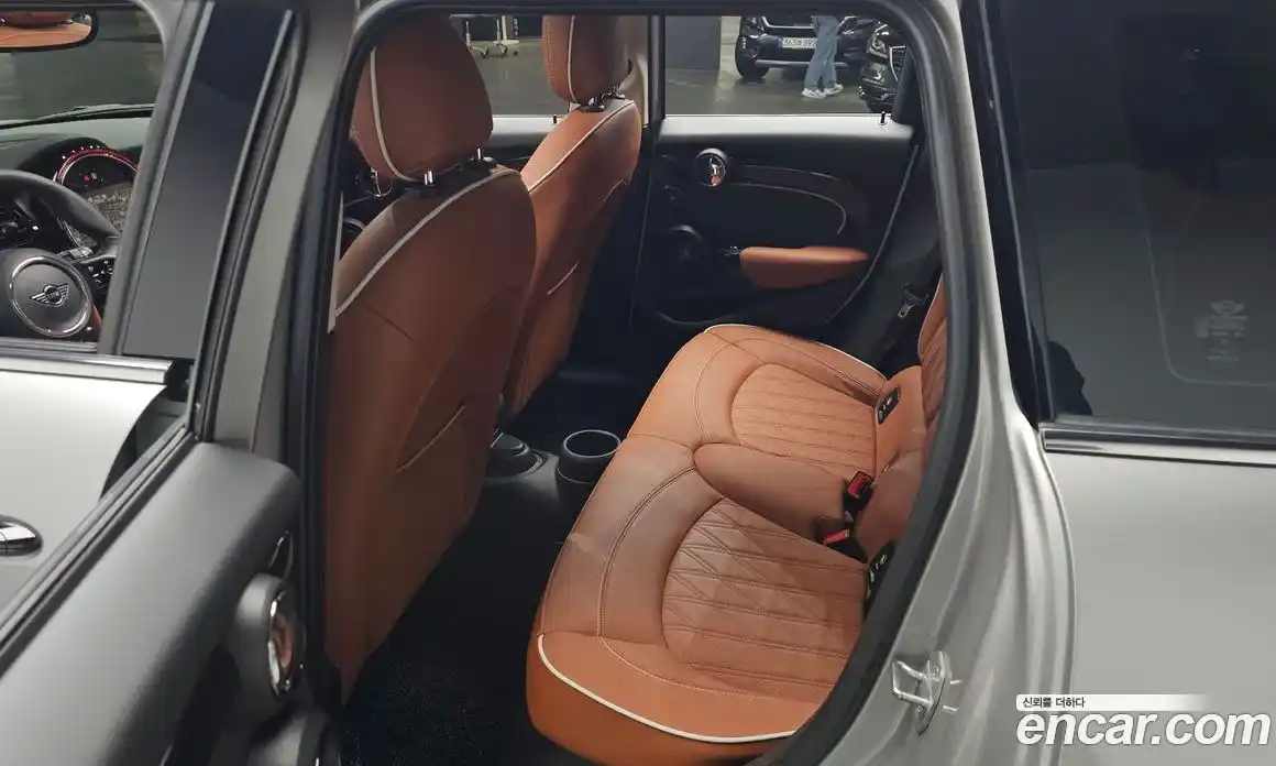 Mini Cooper 2024 2.0 Автомат в Москве № 176765, фото 17