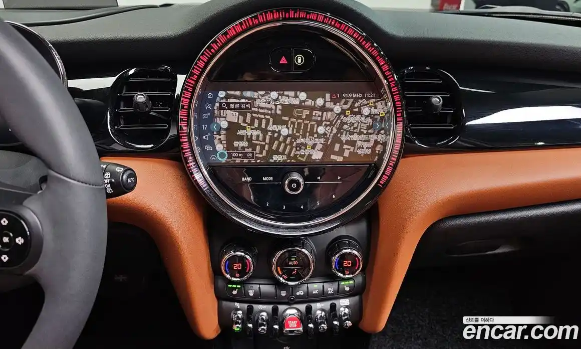 Mini Cooper 2024 2.0 Автомат в Москве № 176765, фото 19