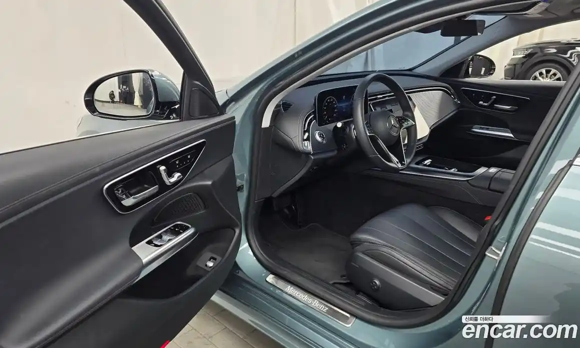 Mercedes-Benz E-Class 2024 2.0 Автомат в Москве № 177175, фото 12