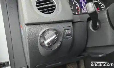 Volkswagen Tiguan 2015 2.0 Автомат в Москве № 187384, миниатюра 12