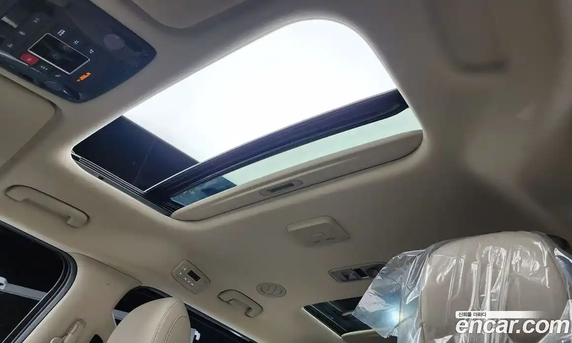 Kia Canival 2025 3.5 Автомат в Москве № 190358, фото 19