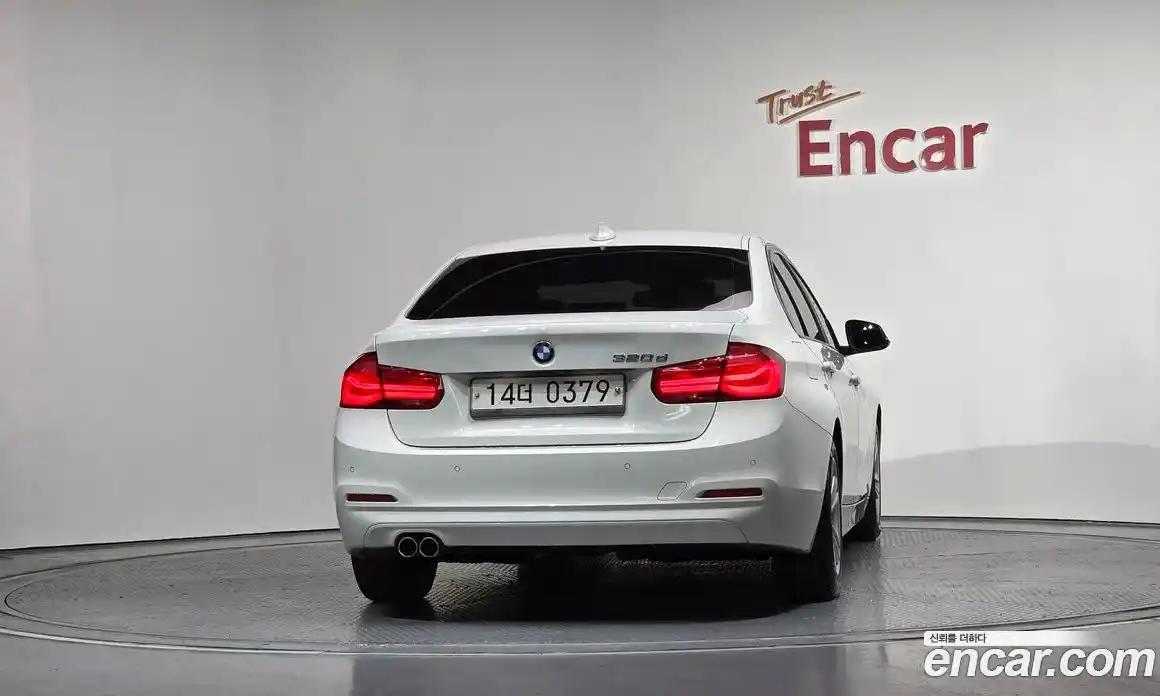 BMW 3-Series 2016 2.0 Автомат в Москве № 193109, фото 13