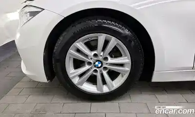 BMW 3-Series 2016 2.0 Автомат в Москве № 193109, миниатюра 8