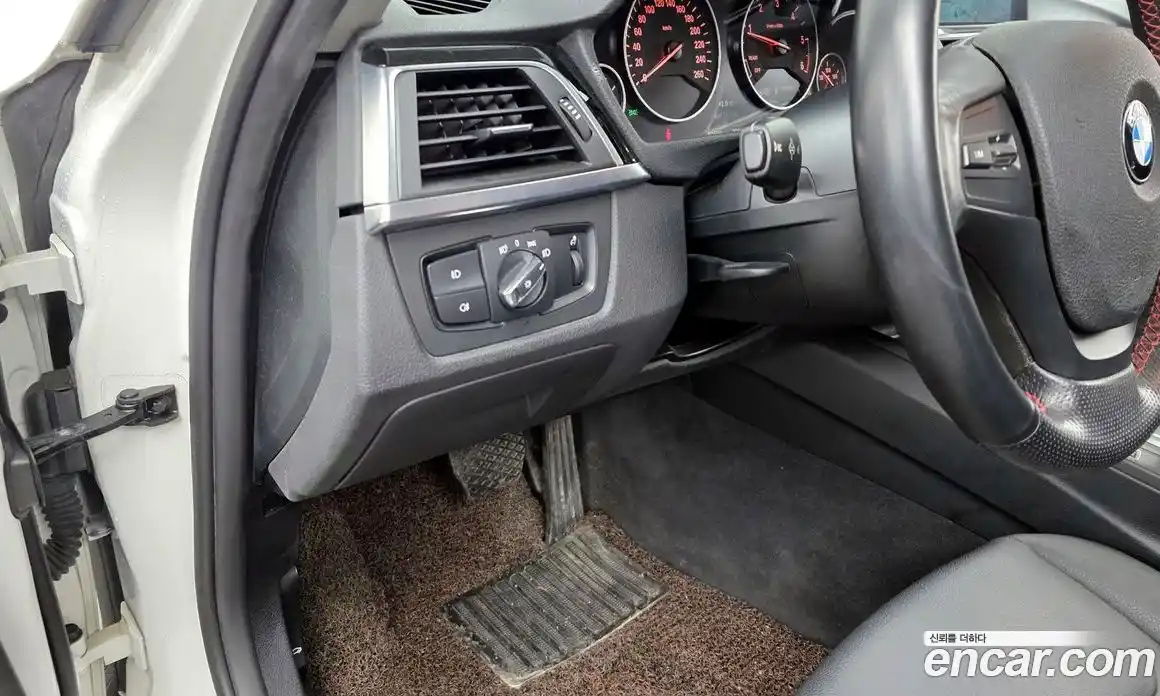 BMW 3-Series 2016 2.0 Автомат в Москве № 193109, фото 10