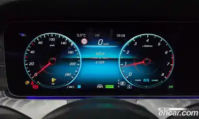 Mercedes-Benz E-Class 2023 2.0 Автомат в Москве № 194139, миниатюра 4