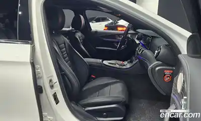 Mercedes-Benz E-Class 2023 2.0 Автомат в Москве № 194139, миниатюра 10