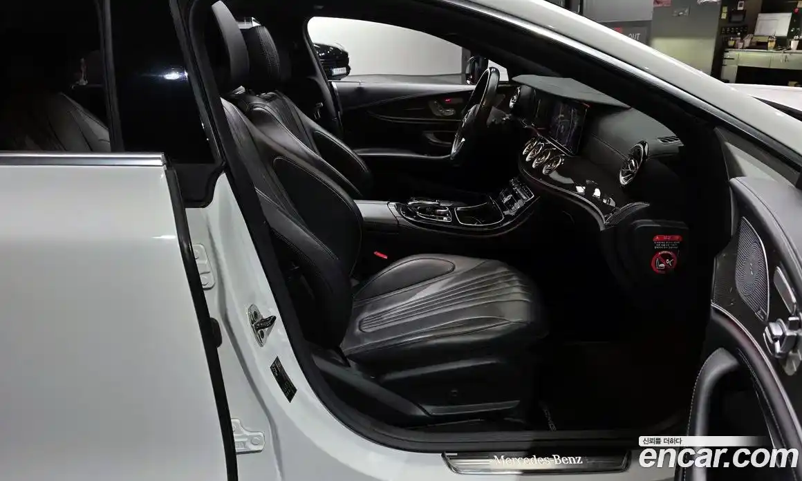 Mercedes-Benz CLS-Class 2020 1.9 Автомат в Москве № 194786, фото 12