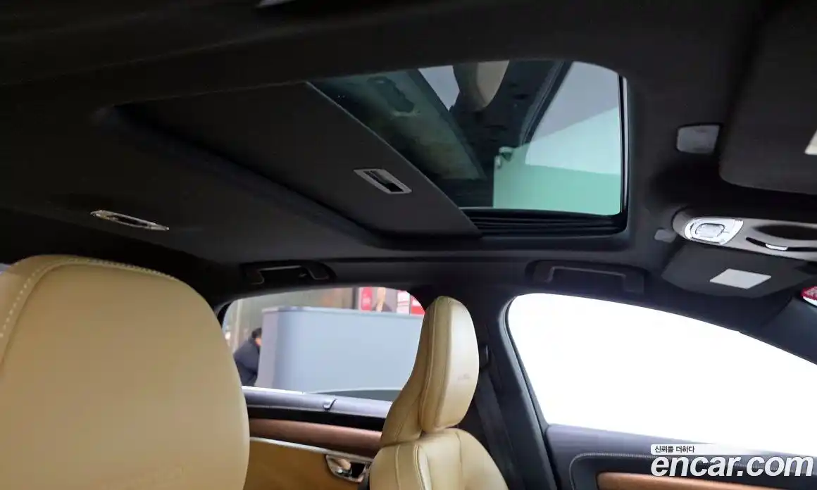 Volvo S90 2019 2.0 Автомат в Москве № 196979, фото 12