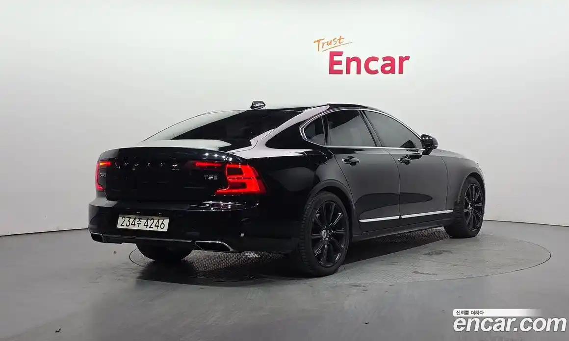 Volvo S90 2019 2.0 Автомат в Москве № 196979, фото 16