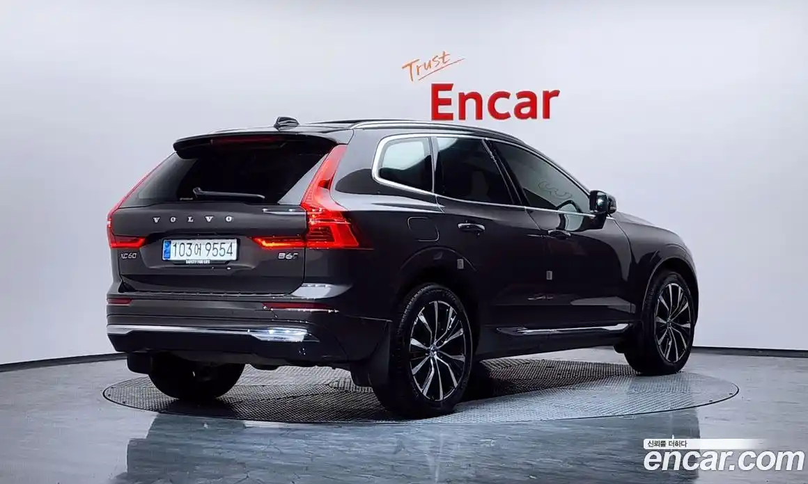 Volvo XC60 2024 2.0 Автомат в Москве № 197067, фото 18