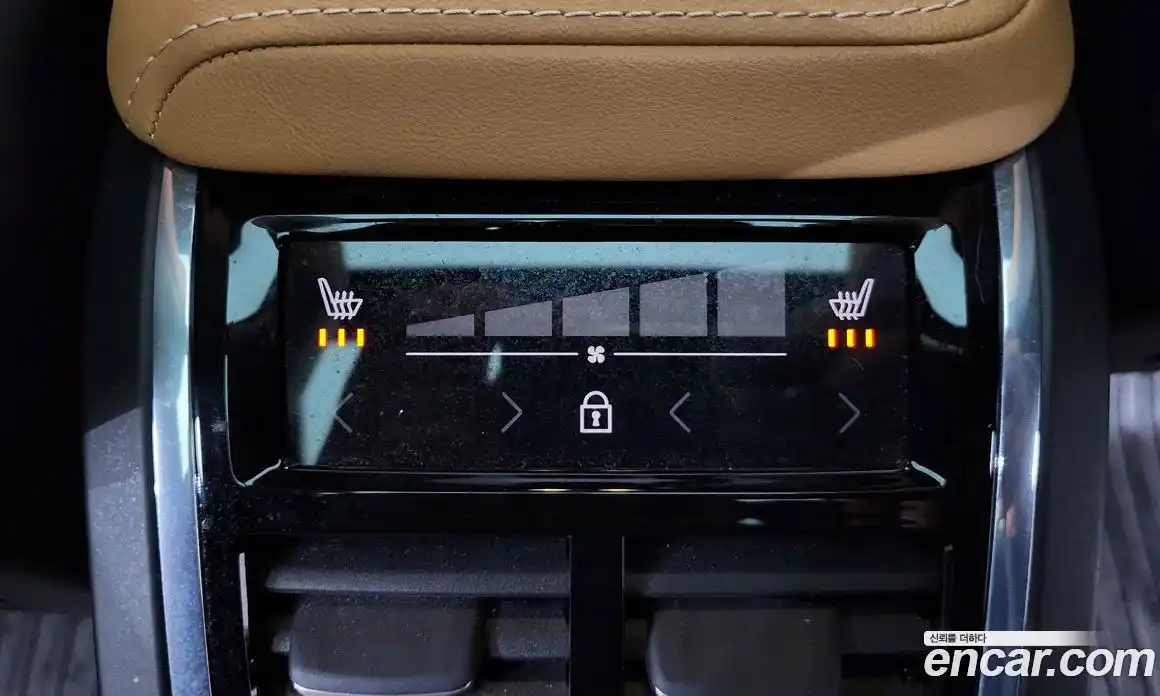 Volvo XC60 2024 2.0 Автомат в Москве № 197067, фото 20