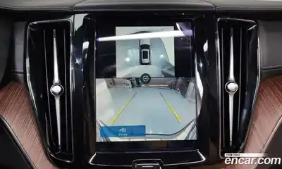 Volvo XC60 2024 2.0 Автомат в Москве № 197067, миниатюра 2