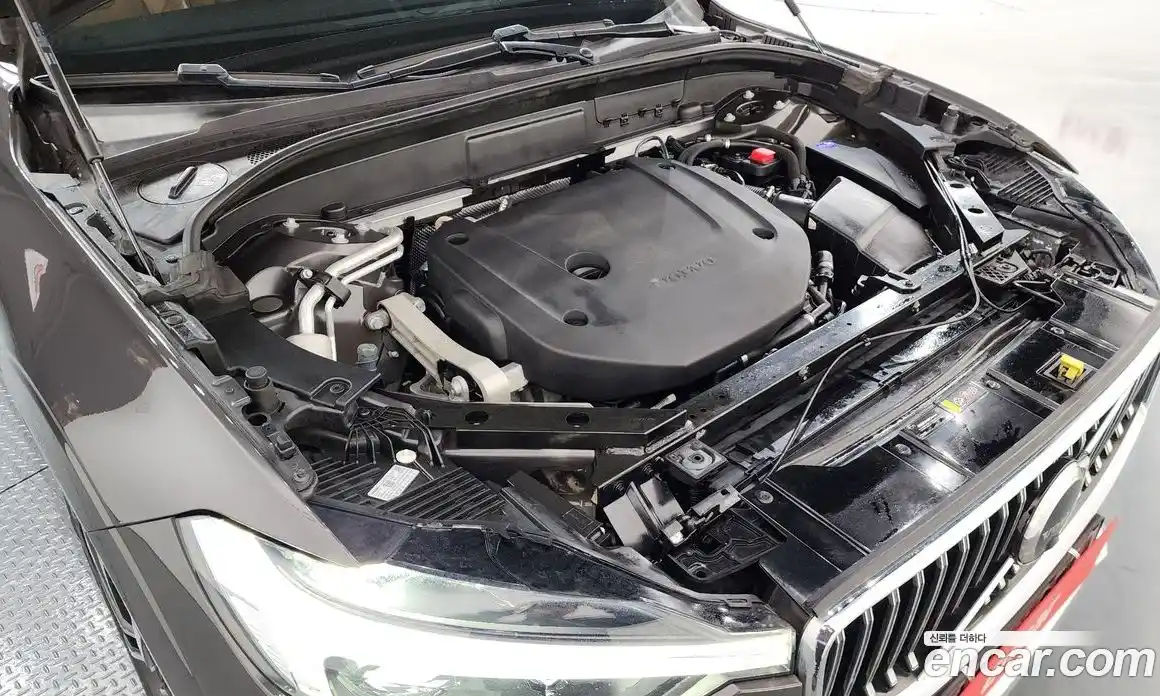 Volvo XC60 2024 2.0 Автомат в Москве № 197067, фото 8