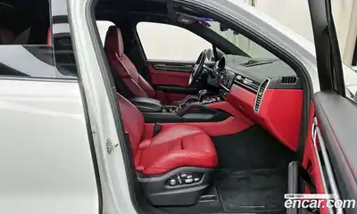 Porsche Cayenne 2019 3.0 Автомат в Москве № 197633, миниатюра 2