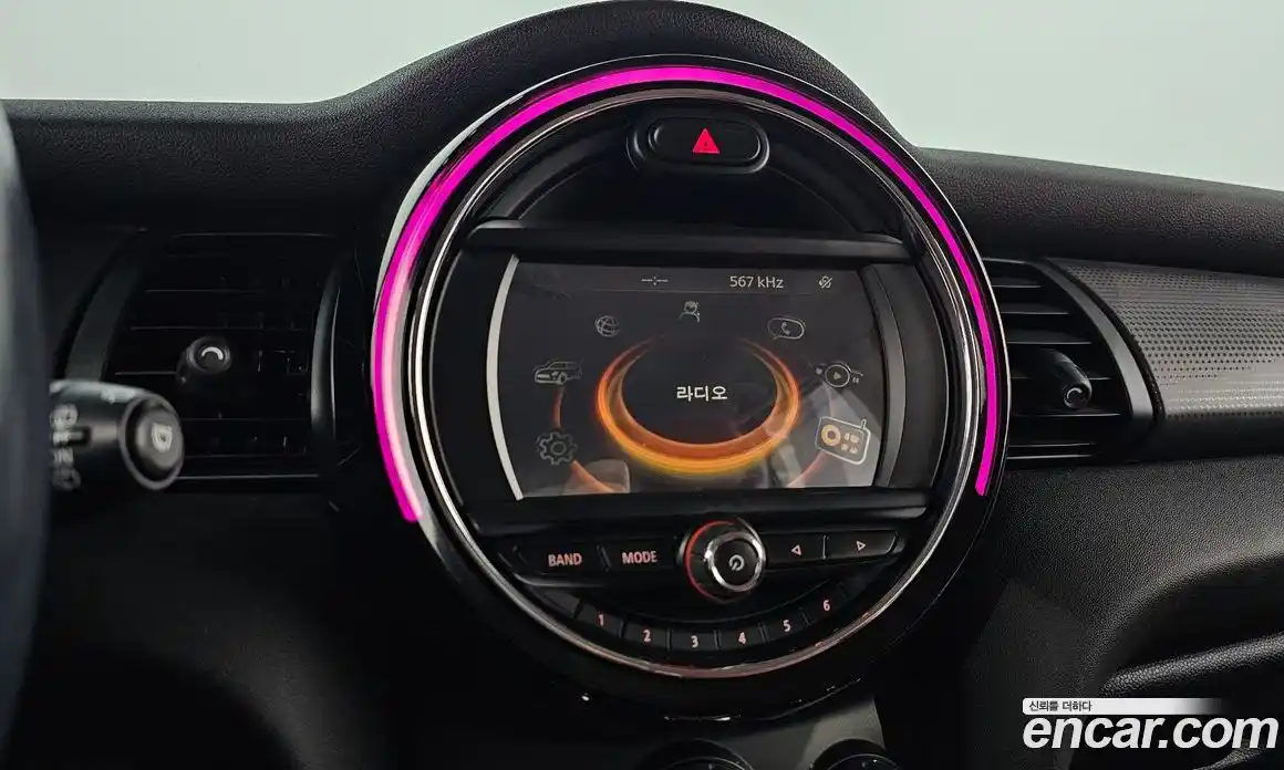 Mini Cooper 2018 1.5 Автомат в Москве № 198325, фото 2