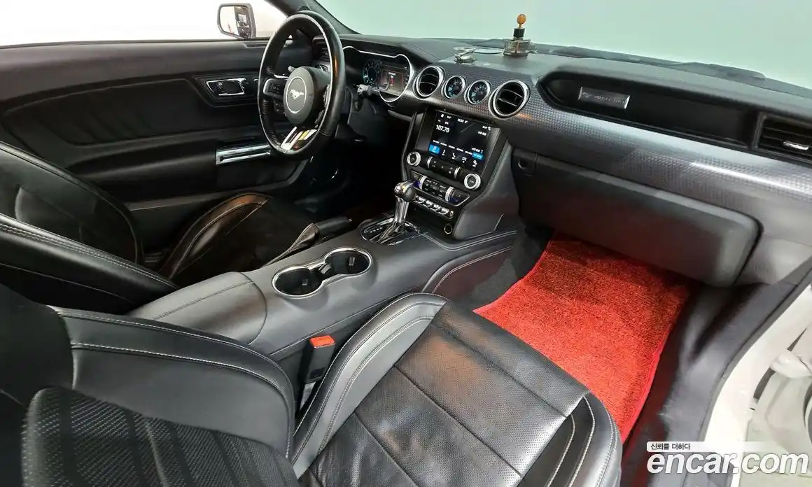 Ford Mustang 2019 2.3 Автомат в Москве № 199813, фото 15