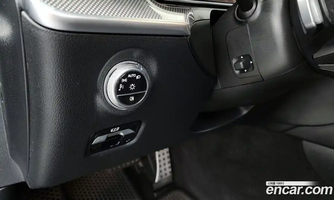 Mercedes-Benz C-Class 2024 2.0 Автомат в Москве № 200167, фото 1