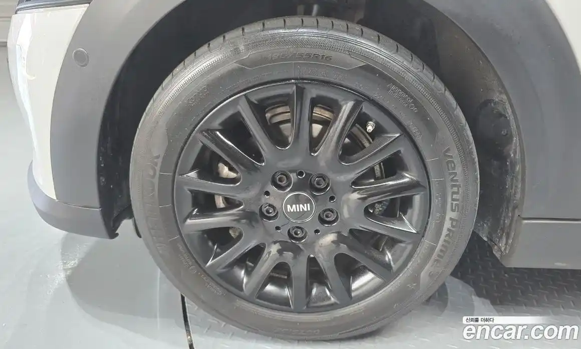 Mini Cooper 2024 1.5 Автомат в Москве № 200990, фото 17