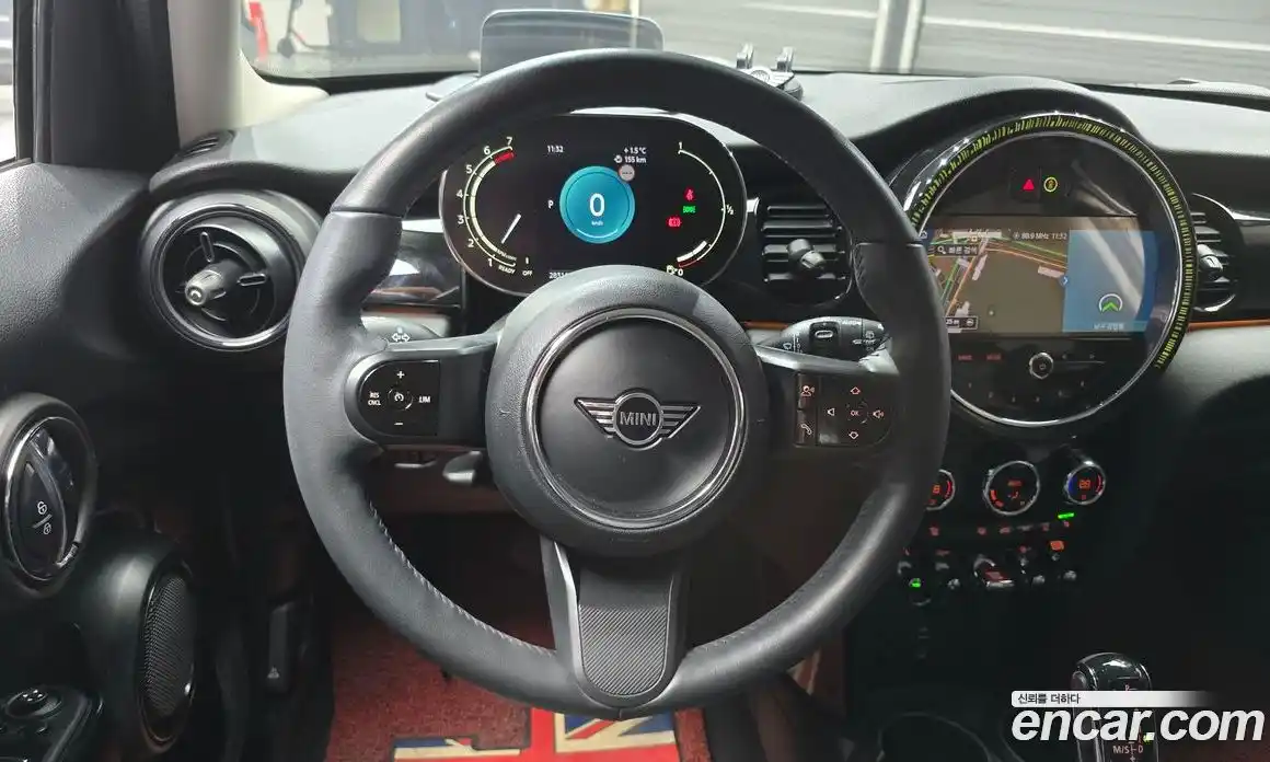 Mini Cooper 2024 1.5 Автомат в Москве № 200990, фото 4