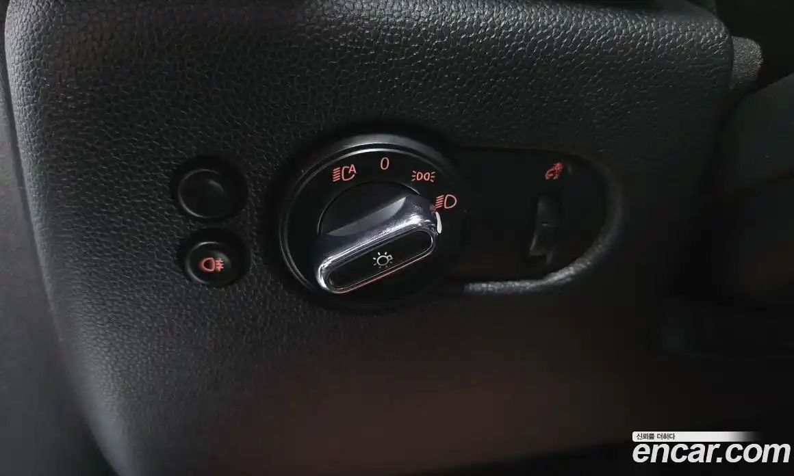 Mini Cooper 2024 1.5 Автомат в Москве № 200990, фото 10