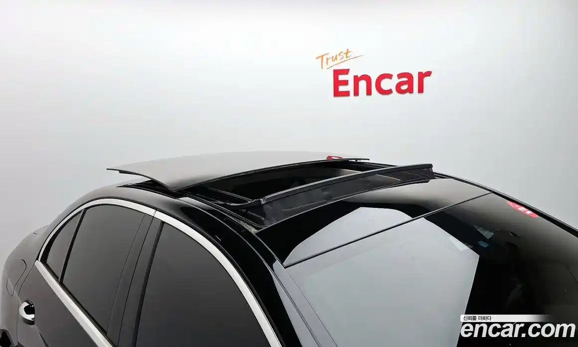 Mercedes-Benz E-Class 2020 2.0 Автомат в Москве № 203321, фото 2