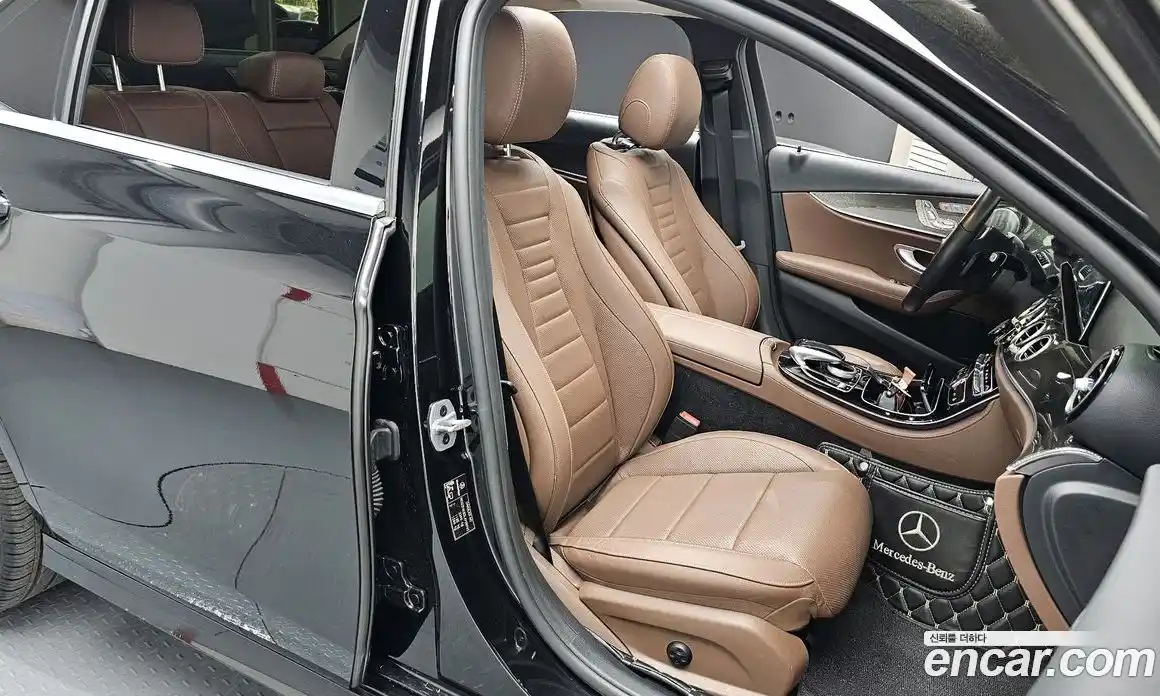 Mercedes-Benz E-Class 2020 2.0 Автомат в Москве № 203321, фото 7