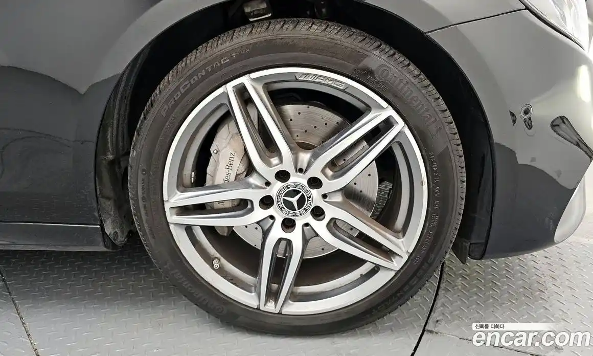 Mercedes-Benz E-Class 2020 2.0 Автомат в Москве № 203321, фото 10