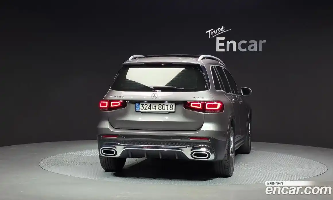 Mercedes-Benz GLB-Class 2021 2.0 Автомат в Москве № 205726, фото 14