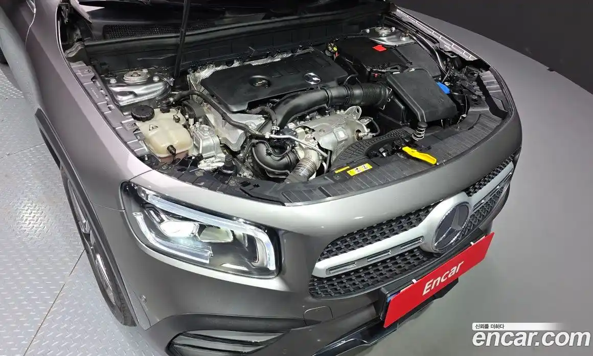 Mercedes-Benz GLB-Class 2021 2.0 Автомат в Москве № 205726, фото 18