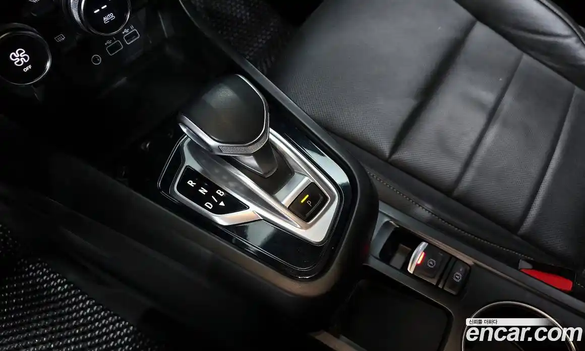 Renault Arkana 2025 1.6 Автомат в Москве № 207092, фото 10