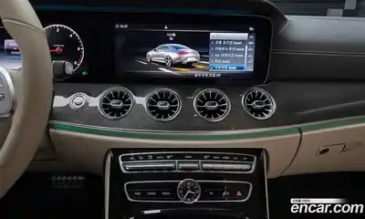 Mercedes-Benz CLS-Class 2019 1.9 Автомат в Москве № 208189, миниатюра 3