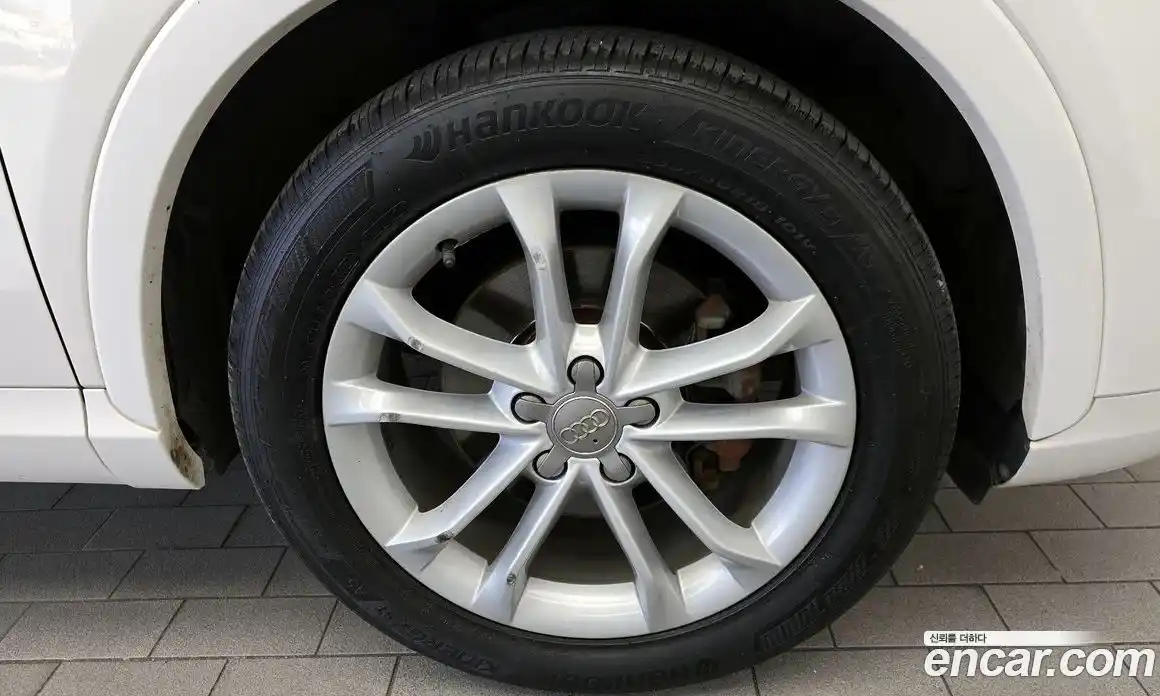 Audi Q3 2015 2.0 Автомат в Москве № 212551, фото 13