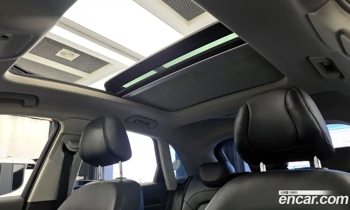 Audi Q3 2015 2.0 Автомат в Москве № 212551, фото 3