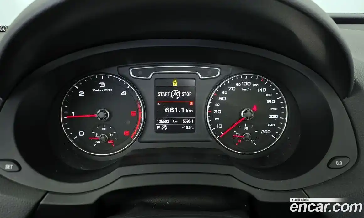 Audi Q3 2015 2.0 Автомат в Москве № 212551, фото 9