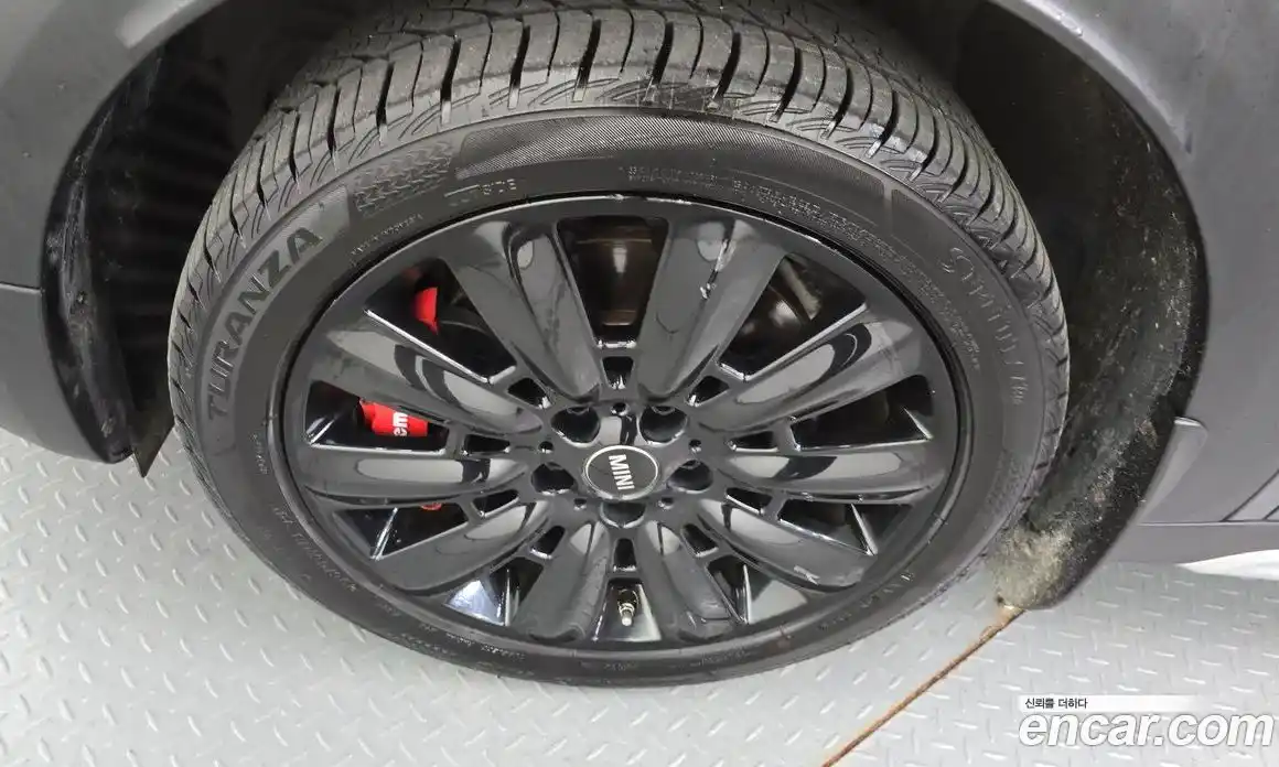 Mini Countryman 2019 2.0 Автомат в Москве № 214384, фото 18