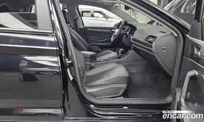 Volkswagen Jetta 2024 1.5 Автомат в Москве № 214878, миниатюра 7