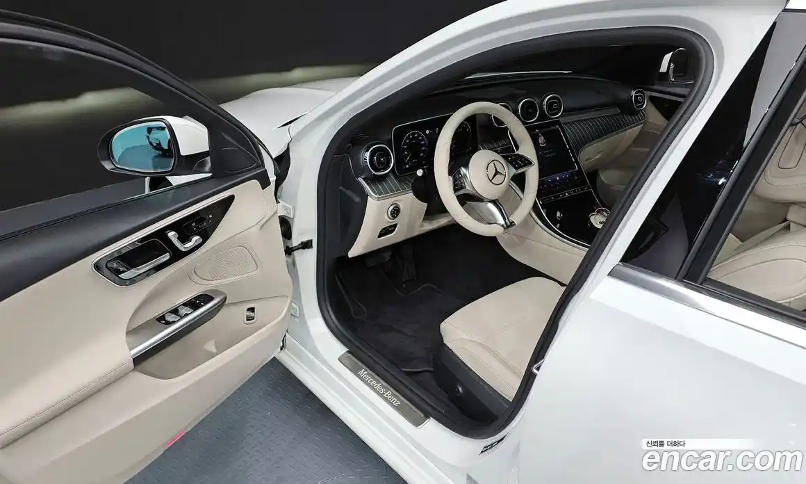 Mercedes-Benz C-Class 2024 2.0 Автомат в Москве № 218246, фото 16