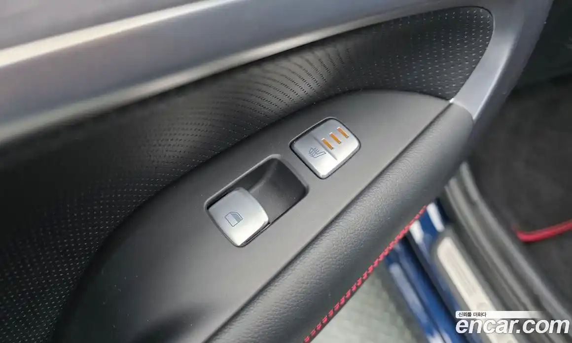 Genesis G70 2019 3.3 Автомат в Москве № 224215, фото 6