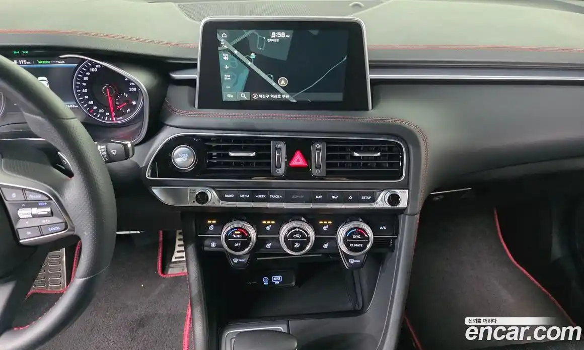 Genesis G70 2019 3.3 Автомат в Москве № 224215, фото 10